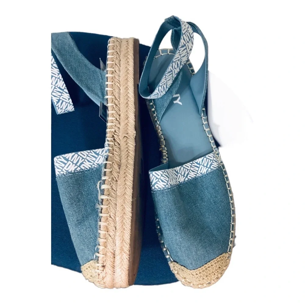 DKNY Melanie Blue chambray anklestrap cap toe platform espadrilles shoes size 10